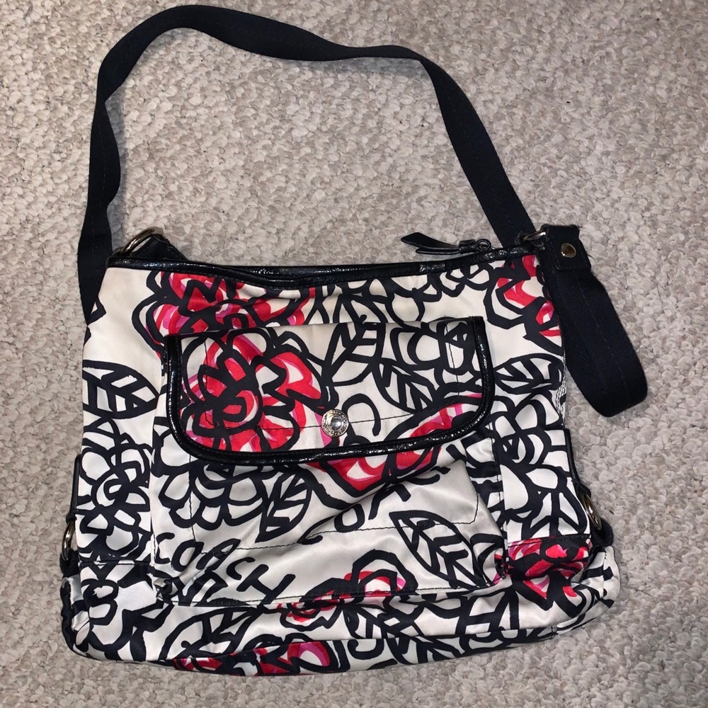 Coach Coach Poppy Daisy Graffiti crossbody